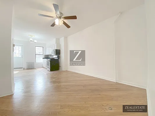 Rented by ZealEstate Group Inc | media 16