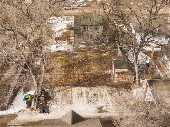 bismarck-north-dakota-78387075 picture