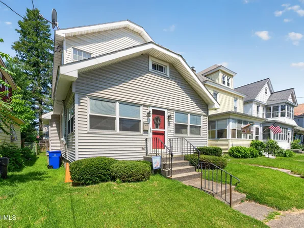 415 7th Avenue, Watervliet, NY 12189