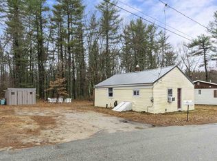 17 Rose Ave, Plaistow, NH 03865