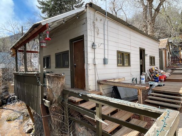 312 Ruxton Ave APT 2