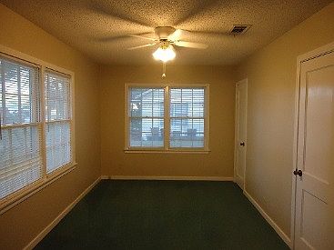 4th image of 1712 Gloria Ave