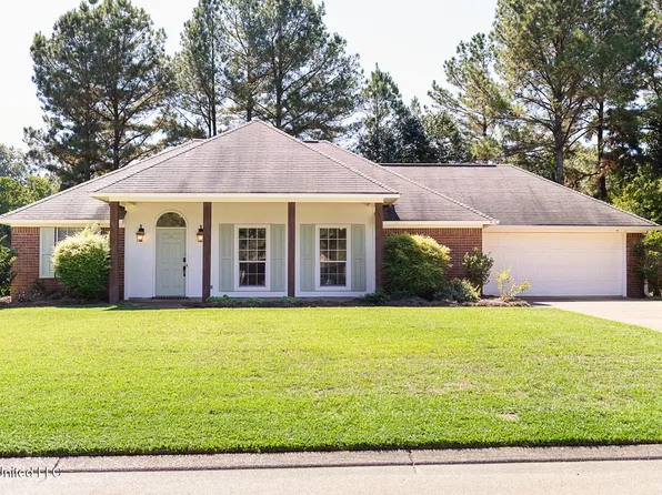 2012 Bayberry Dr, Flowood, MS 39232