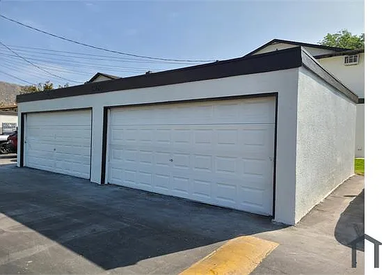 2989 Canyon Crest Dr #A — Photo 3