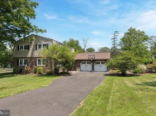 800 Pierce Rd, East Norriton, PA 19403
