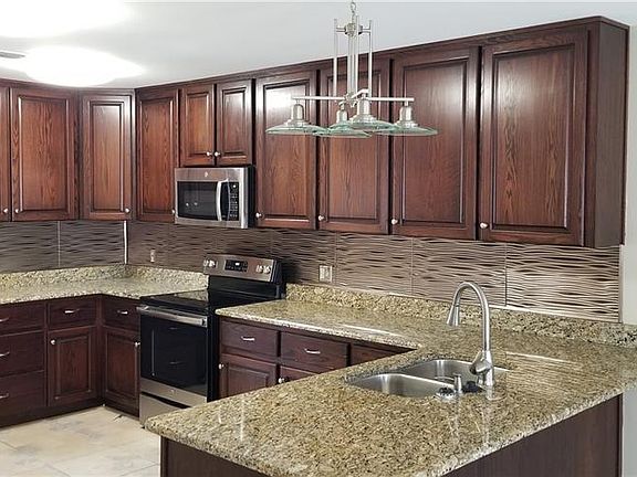 4th image of 3024 Hazelton Pl