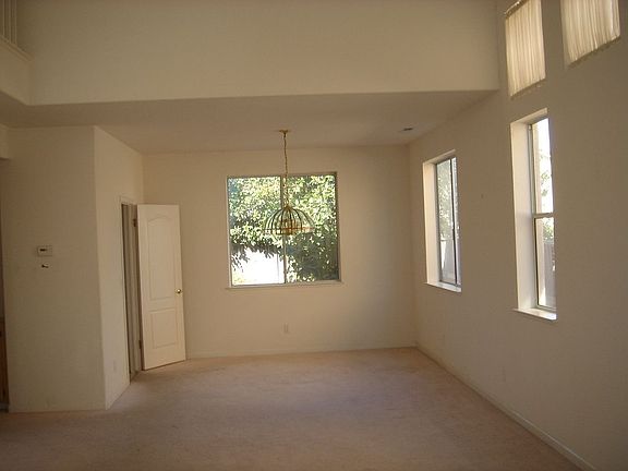 2nd image of 1533 Wharton Ct