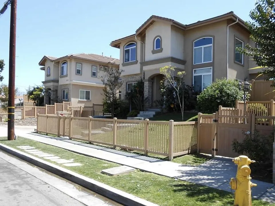 Elm Vista Dr