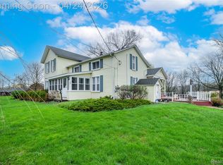 9057 Brookville Rd, Plymouth, MI 48170