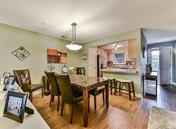 5th image of 9709 Emerald Point Dr Unit 7