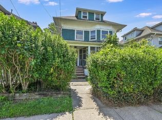 27 N Willow St, Montclair, NJ 07042