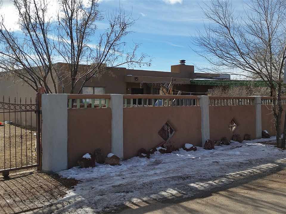 1st image of 34 Valle Vista Blvd