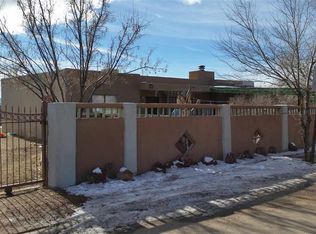 34 Valle Vista Blvd, Santa Fe, NM 87508