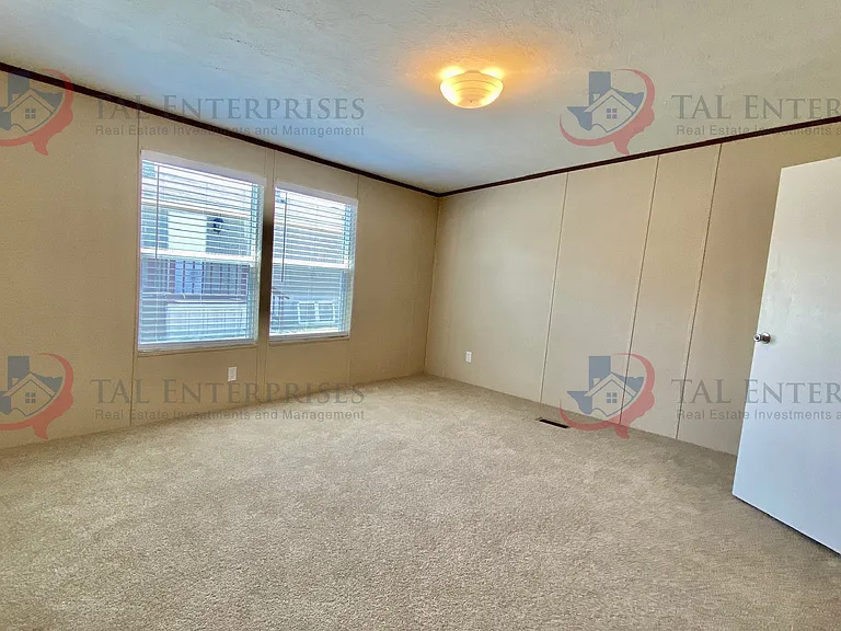 11045 Fumar Ln — Photo 8