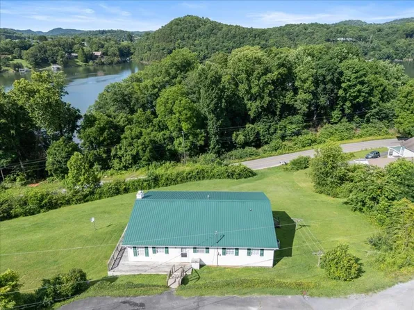 22233 Driftwood Ln, Abingdon, VA 24211