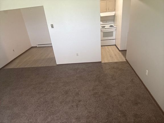 3rd image of 29883 Oregon Rd #24