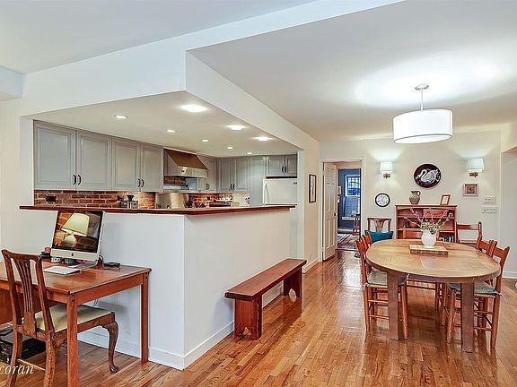 2nd image of 33 W 93rd St Unit 1D