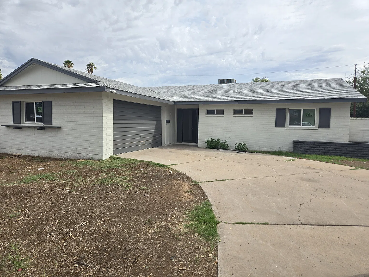 3 bed, 1435 sqft, $2,400 — Photo 1