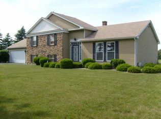 2086 W Kochville Rd, Saginaw, MI 48604