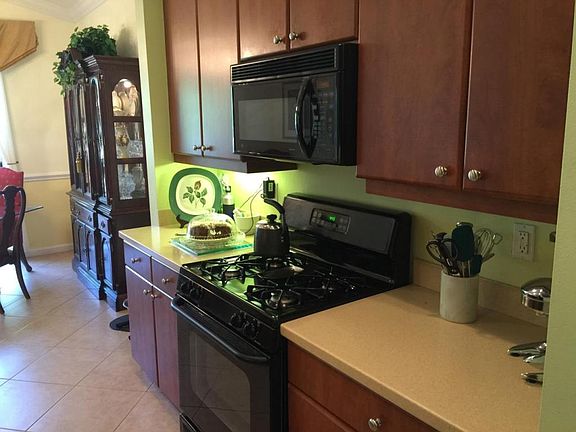 4th image of 180 NW Pleasant Grove Way