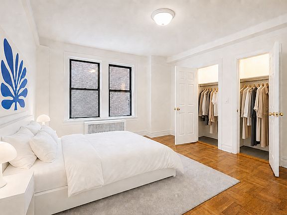 4th image of 425 Riverside Dr APT 1D