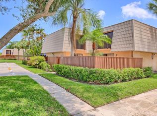 5731 57th Way, West Palm Beach, FL 33409