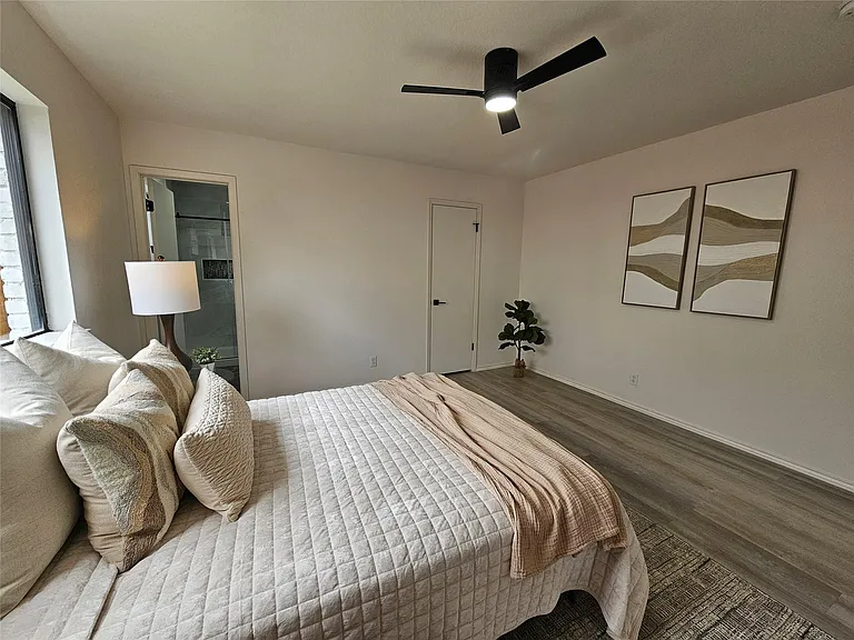 10706 Berthound Dr — Photo 13