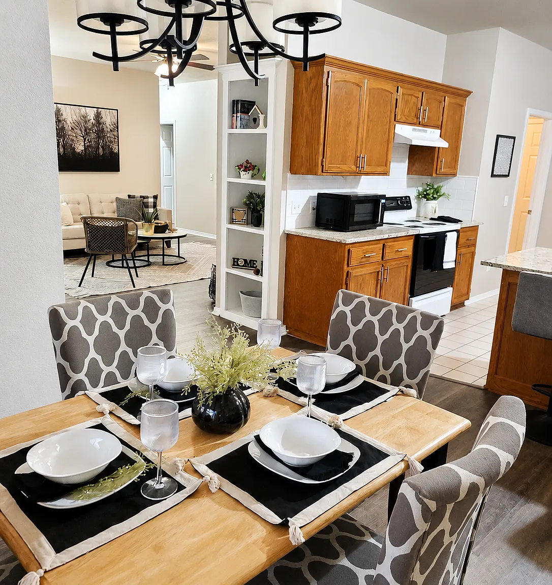 3 bed, 1621 sqft, $1,650 — Photo 4