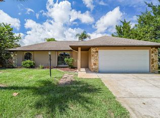 410 Banyan St, Sebastian, FL 32958