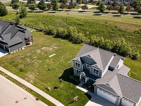 4th image of 1004 Southwell Enclave NE