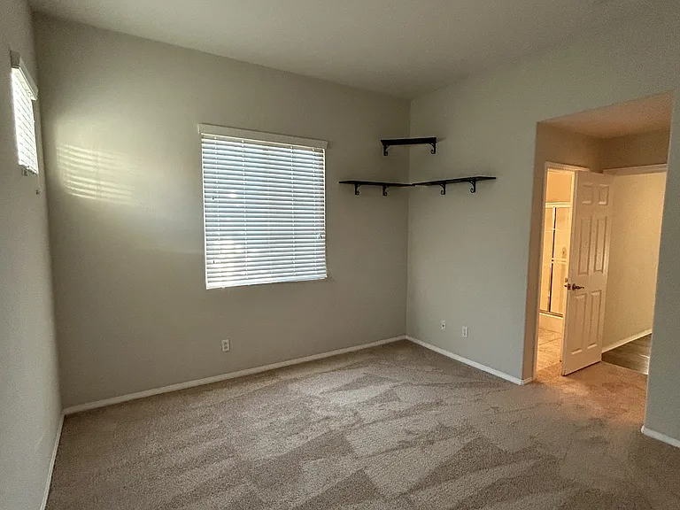 7572 Corona Valley Ave — Photo 4