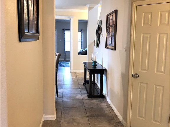 3rd image of 11326 Kirby Dr