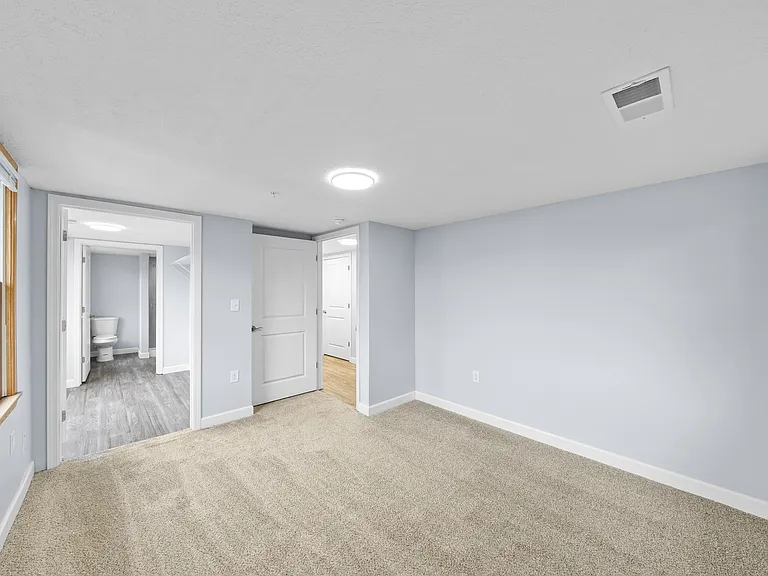1745 Merriman Rd #303 — Photo 8
