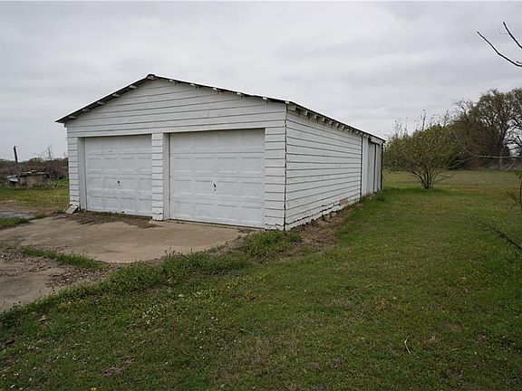5th image of 2682 Vz County Road 2414
