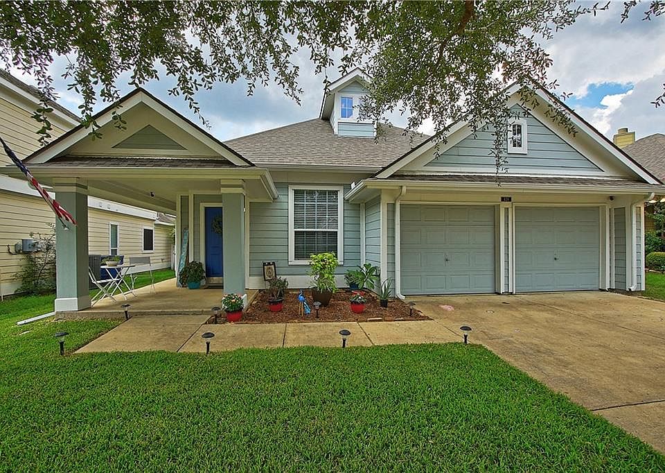 1st image of 428 Creekside Dr