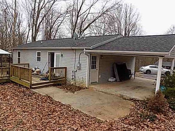 5th image of 1041 Hilltop Dr