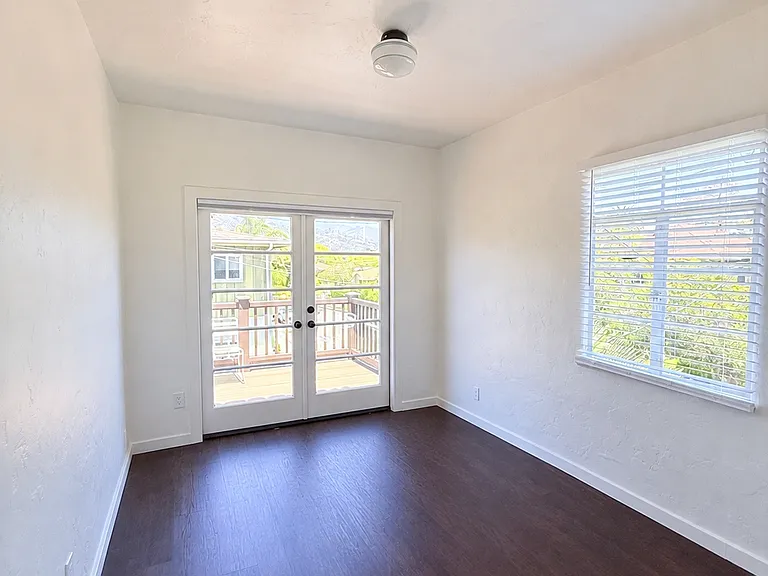 1406 Garden St #12 — Photo 6