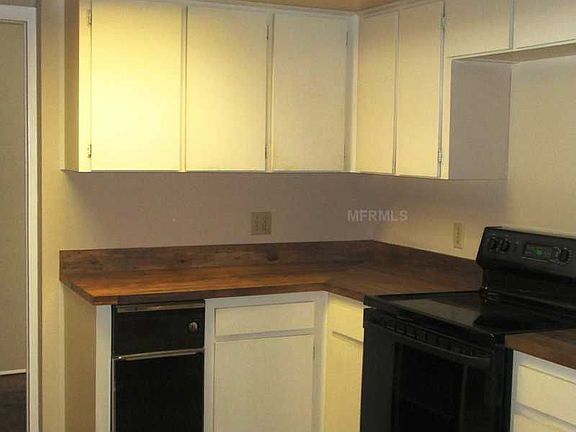 5th image of 513 Sandalwood Dr