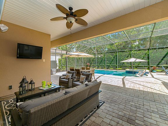 5th image of 36 Marco Island Way