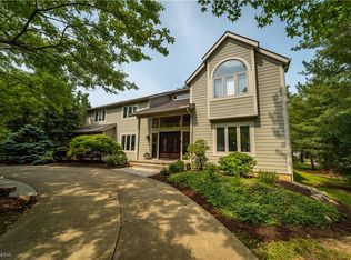 2258 Orchard Way, Beachwood, OH