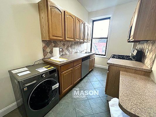 1st image of 171 E 81st St #5R