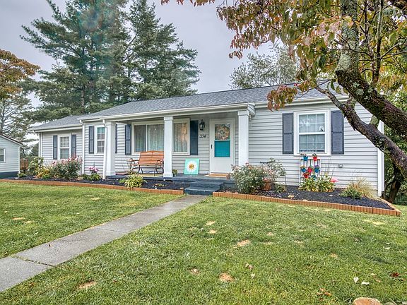 4th image of 334 Lowry Dr