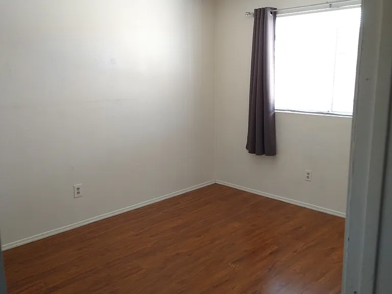 5228 Adobe Rd #Q — Photo 11