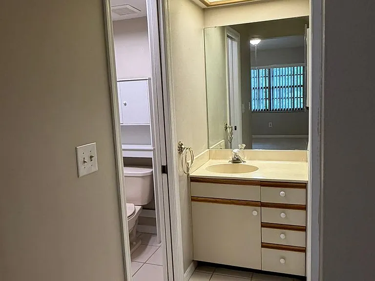 2150 Elm St #606 — Photo 9