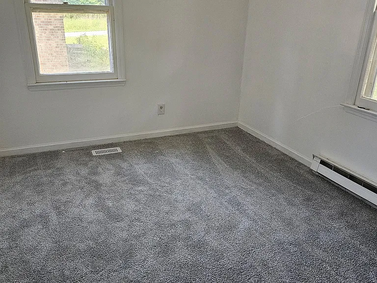 415 Dickens Ave — Photo 11