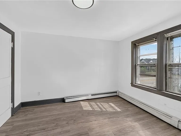 121 Central Ave #2 — Photo 12