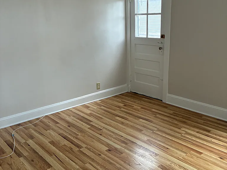 230 Main 1st Floor Rear St — Photo 8