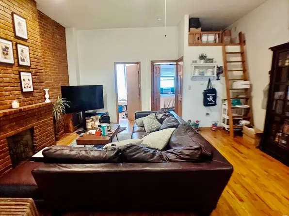 253 W 93rd St #4R, New York, NY 10025