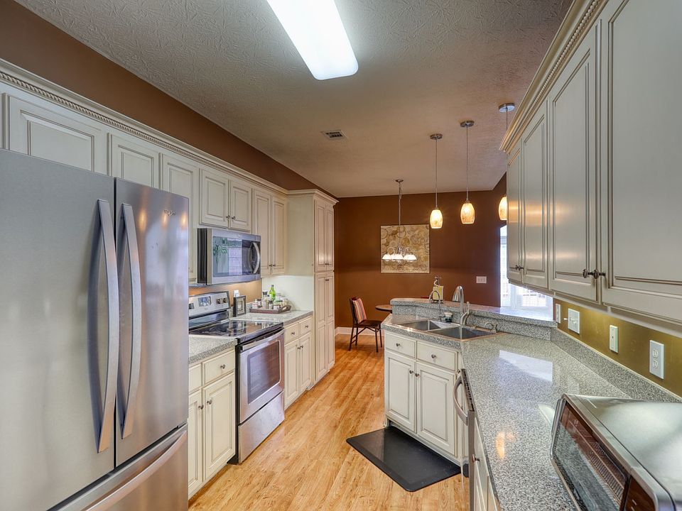 108 Brittan St Hendersonville, TN Zillow Apartments for Rent in