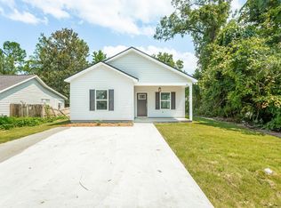 18 Chinook Trl, Crawfordville, FL 32327